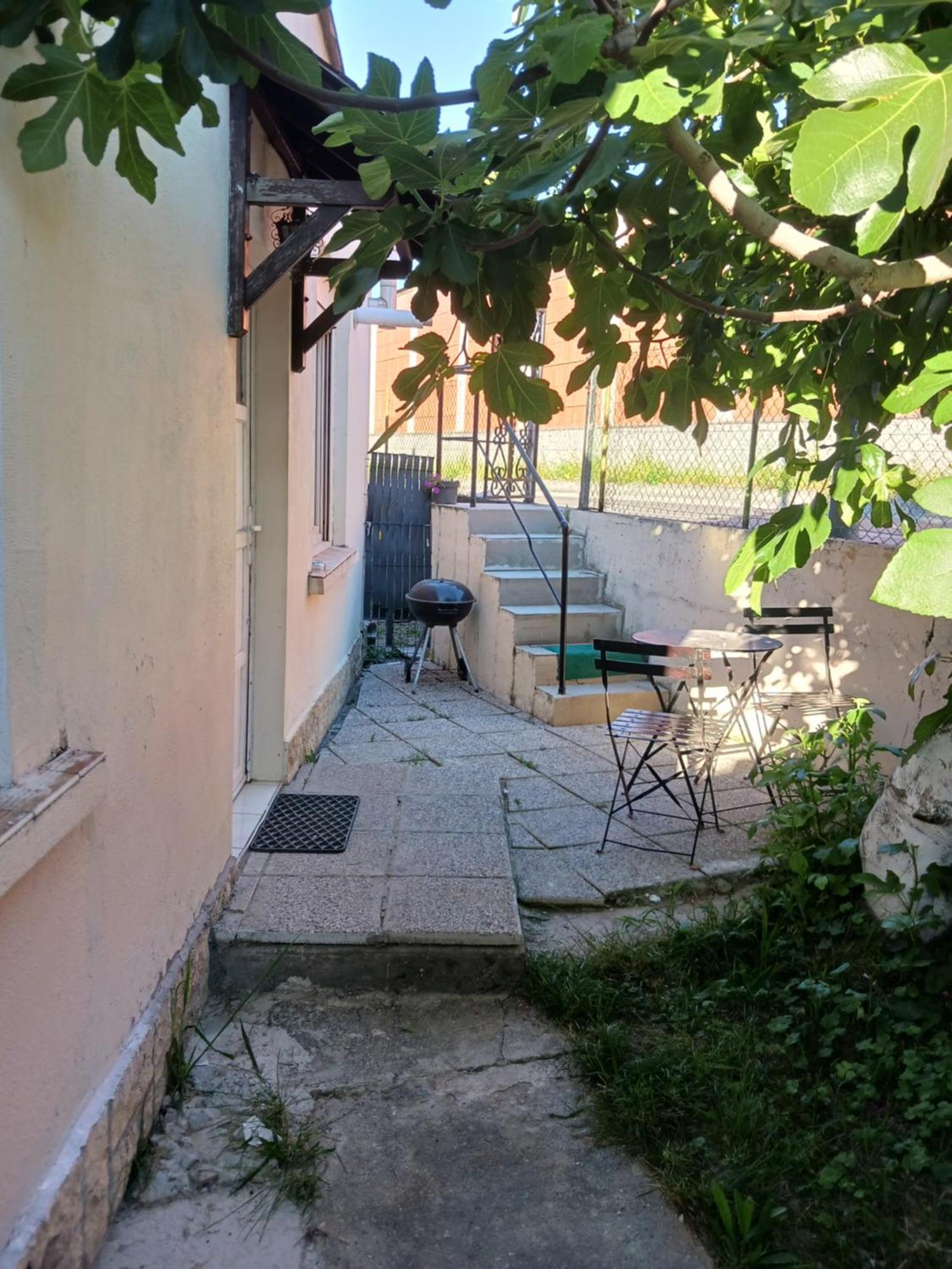 Holiday home Maison Individuelle *